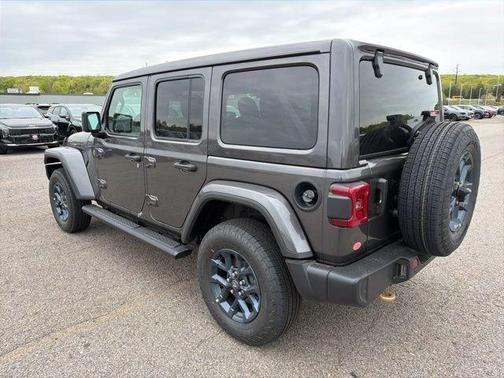 Granite Crystal Clearcoat Metallic 2026 Jeep Wrangler Sport