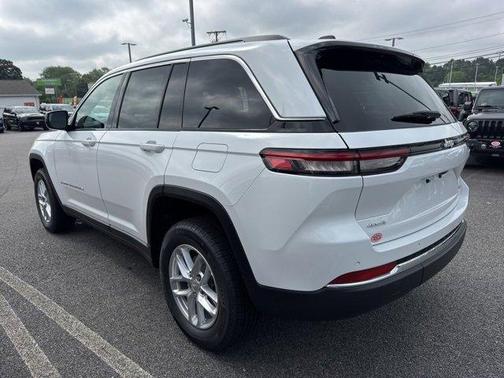 2025 Jeep Grand Cherokee Laredo X