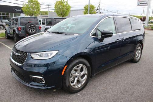 Blue 2024 Chrysler Pacifica Limited