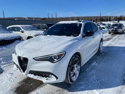 2023 Alfa Romeo Stelvio Veloce