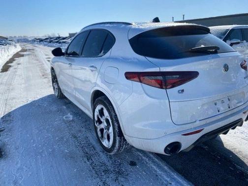 2023 Alfa Romeo Stelvio Veloce