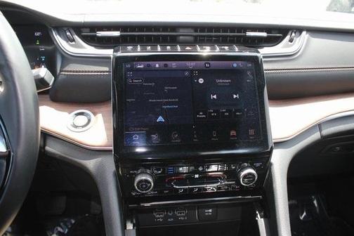 2022 Jeep Grand Cherokee 4xe Summit