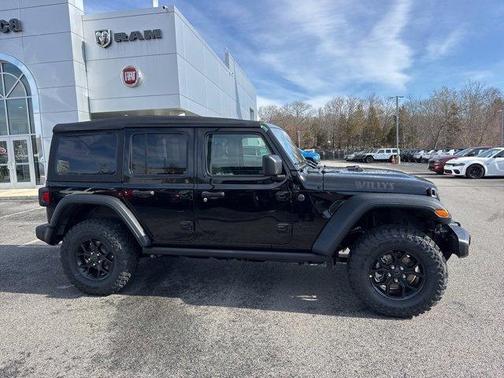 2025 Jeep Wrangler Sport