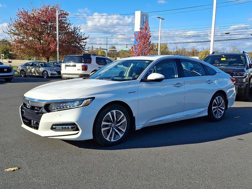 2019 Honda Accord Hybrid 
