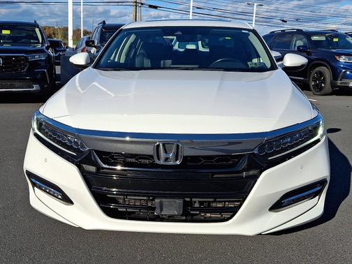 2019 Honda Accord Hybrid 