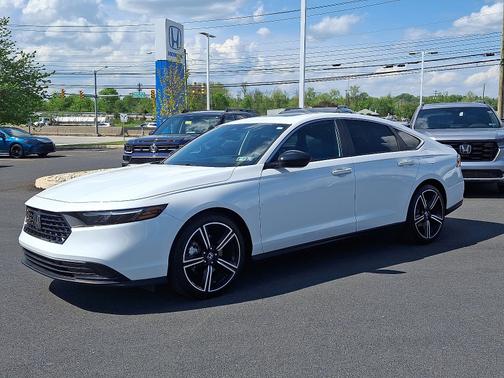2025 Honda Accord Hybrid