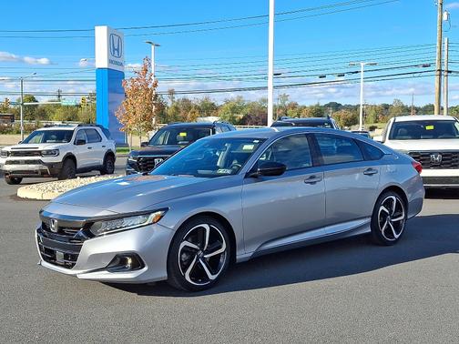 2022 Honda Accord 