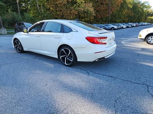 2022 Honda Accord 