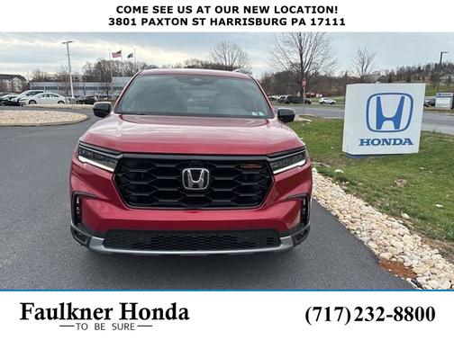 Radiant Red Metallic Ii 2025 Honda Pilot