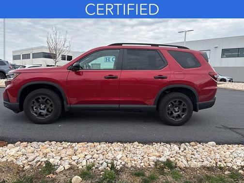 Radiant Red Metallic Ii 2025 Honda Pilot