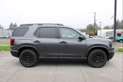 Modern Steel Metallic 2026 Honda Passport AWD TrailSport Elite Blackout