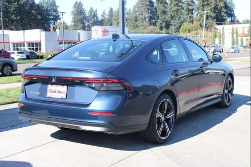 Canyon River Blue Metallic 2026 Honda Accord SE