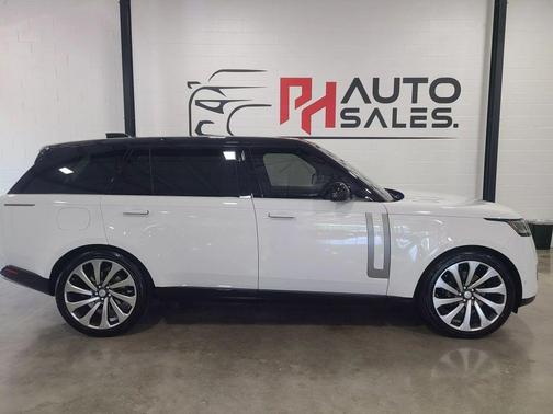 2023 Land Rover Range Rover P400 SE