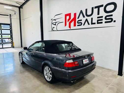 2006 BMW 330 330Ci Convertible 2D
