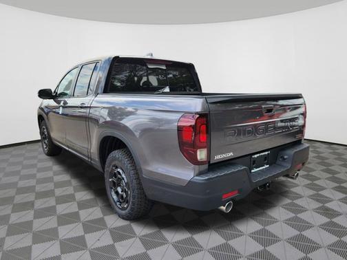 2025 Honda Ridgeline TrailSport+