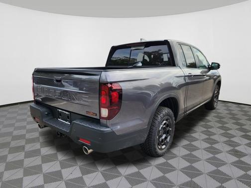 2025 Honda Ridgeline TrailSport+