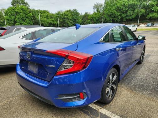 2016 Honda Civic Touring