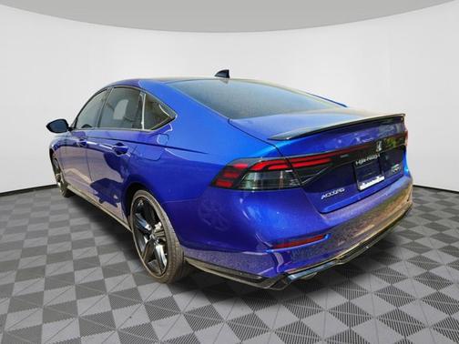 Still Night Pearl 2025 Honda Accord Hybrid Sport-L