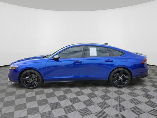 Still Night Pearl 2025 Honda Accord Hybrid Sport-L