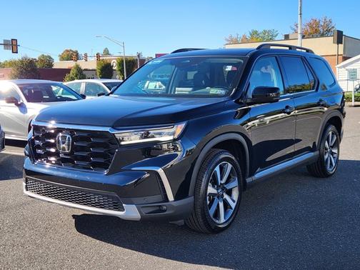 2024 Honda Pilot Touring