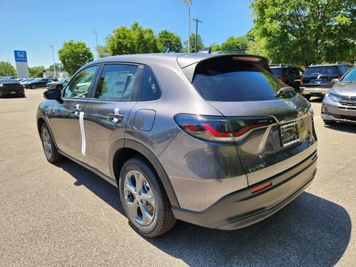 Modern Steel Metallic 2026 Honda HR-V LX