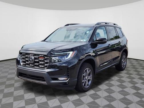 Crystal Black Pearl 2024 Honda Passport TrailSport