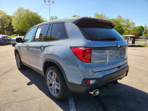 Sonic Gray Pearl 2023 Honda Passport EX-L