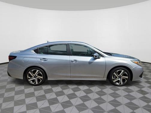 2022 Subaru Legacy Limited XT