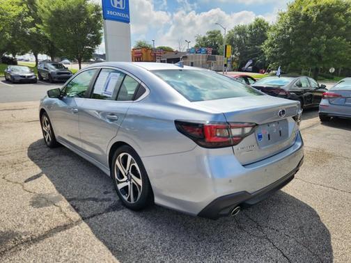 2022 Subaru Legacy Limited XT