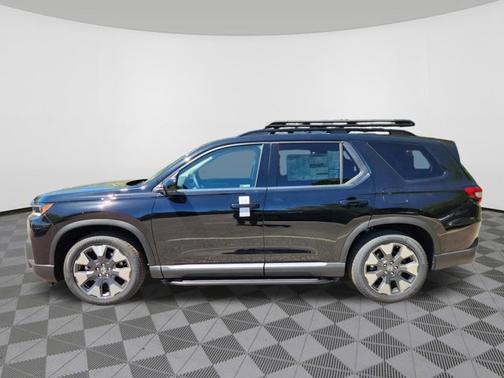 Crystal Black Pearl 2026 Honda Pilot Elite