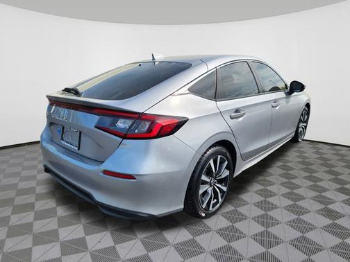2022 Honda Civic EX-L