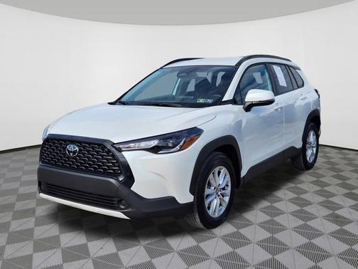 2023 Toyota Corolla Cross LE