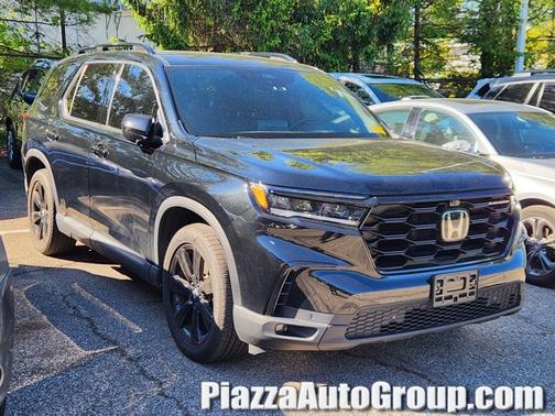 Crystal Black Pearl 2025 Honda Pilot Black Edition