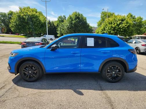 Boost Blue Pearl 2026 Honda HR-V Sport