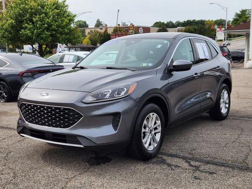 2021 Ford Escape SE