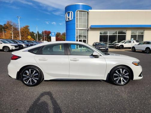 2023 Honda Civic EX-L