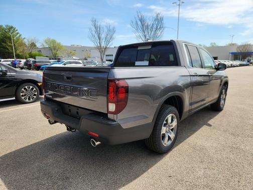 Modern Steel Metallic 2026 Honda Ridgeline RTL