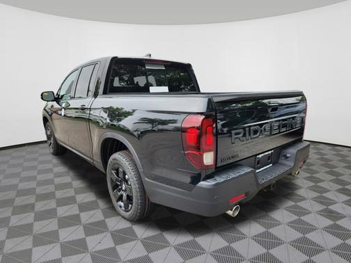 2025 Honda Ridgeline Black Edition