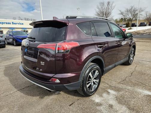 2016 Toyota RAV4 XLE