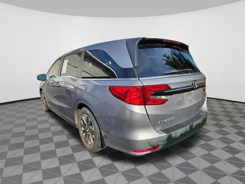 Lunar Silver Metallic 2023 Honda Odyssey EX-L