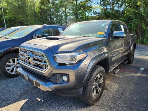 Magnetic Gray Metallic 2017 Toyota Tacoma TRD Sport