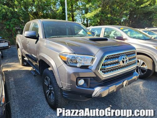 Magnetic Gray Metallic 2017 Toyota Tacoma TRD Sport