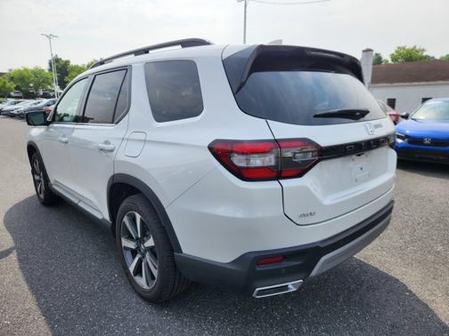 2025 Honda Pilot Elite