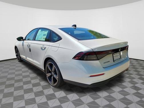 Platinum White Pearl 2026 Honda Accord SE
