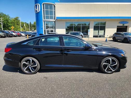 2022 Honda Accord Sport SE
