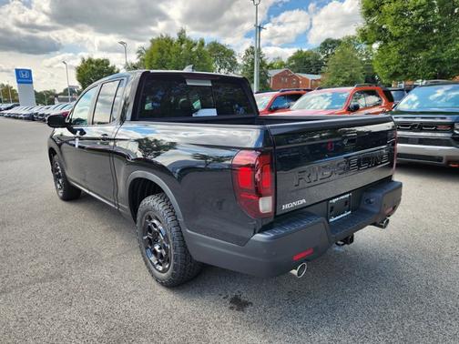 2025 Honda Ridgeline TrailSport+