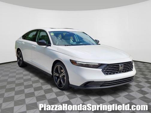 Platinum White Pearl 2026 Honda Accord SE