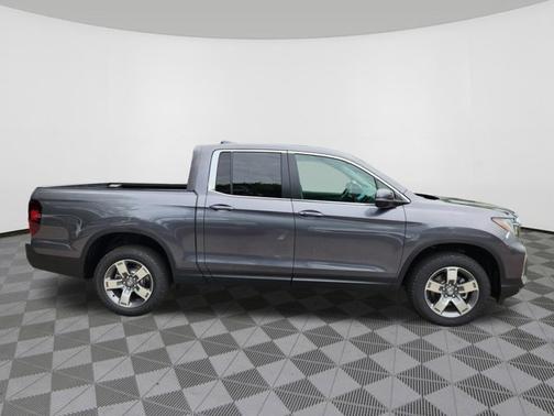 Modern Steel Metallic 2026 Honda Ridgeline RTL