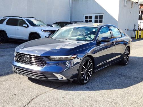 2023 Honda Accord Hybrid Touring