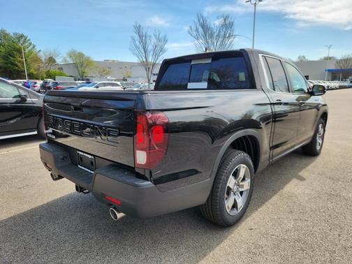 Crystal Black Pearl 2026 Honda Ridgeline RTL